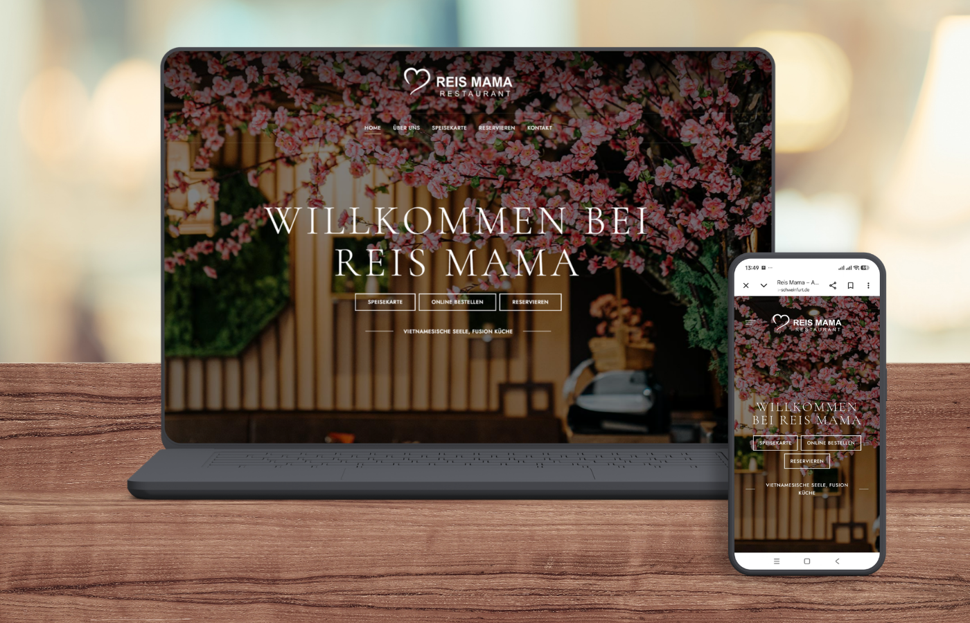 Screenshot einer WordPress-Website auf Desktop und Mobile